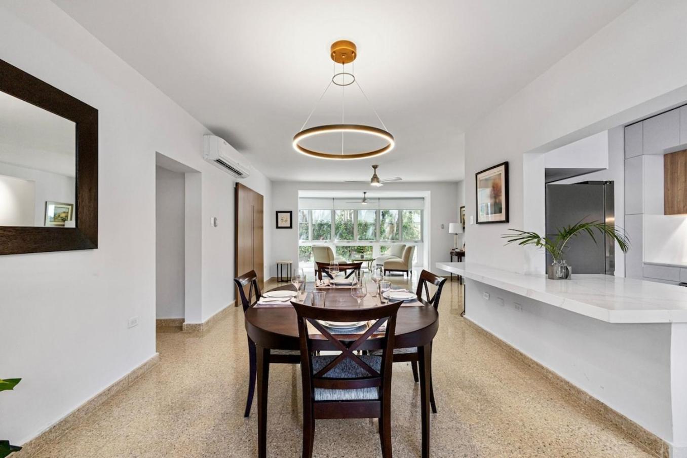 Hidden Gem In Miramar- Power Generator- Parking Apartment San Juan Exterior foto